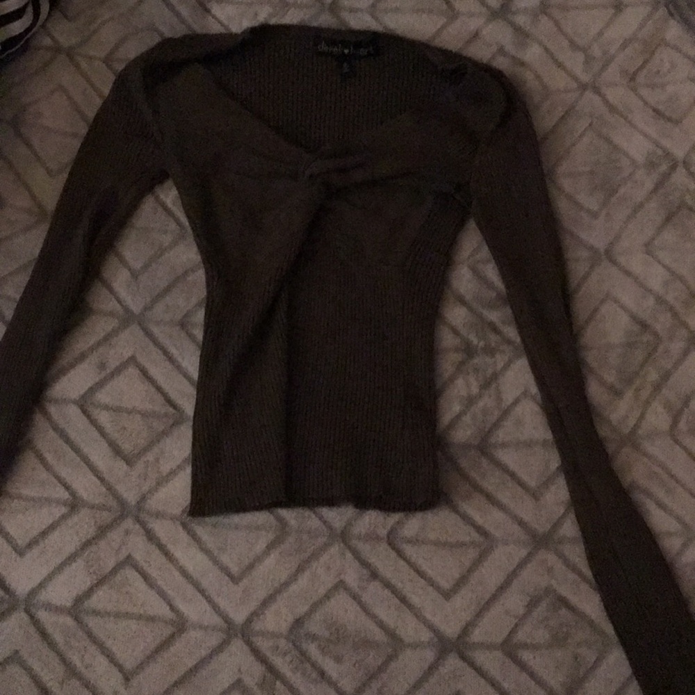 V neck shirt